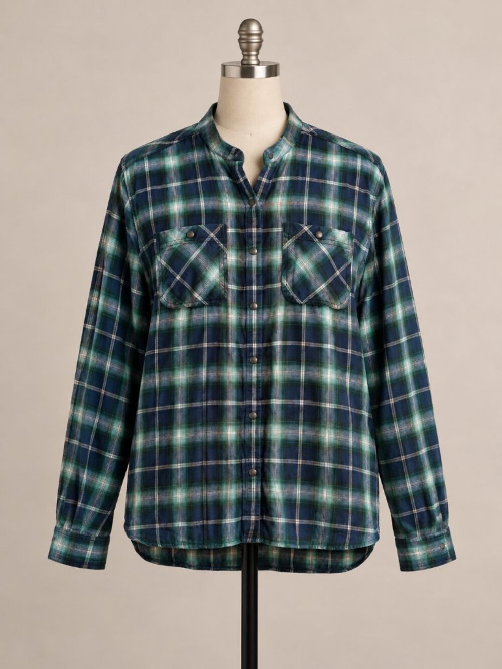 Eddie Bauer Fremont Flannel Band Collar Snap Front Shirt Green Plaid M